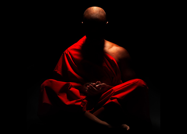 Buddha meditating